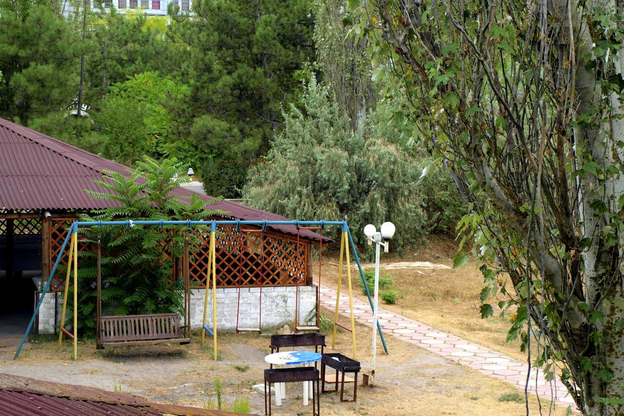 Neptun-2 Hotel Koblevo Bagian luar foto